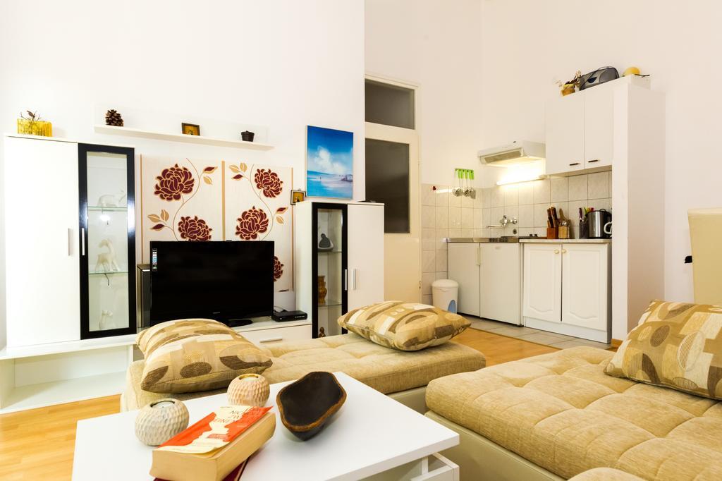 Apartments Villa Orange Zadar Exterior foto